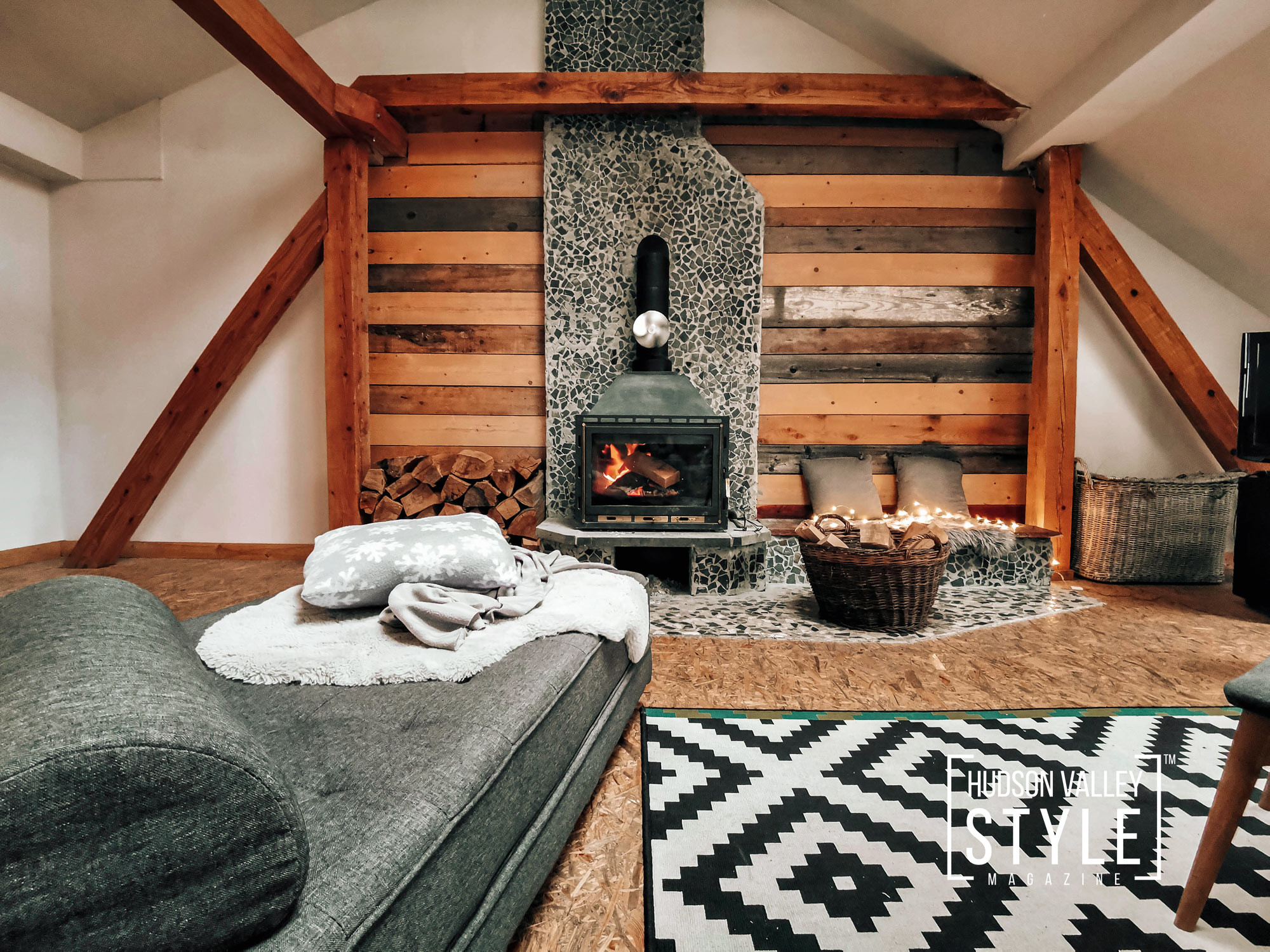 Exploring Rustic Cabin Theme – Home Decor 101 with Realtor Xiomara Marrero