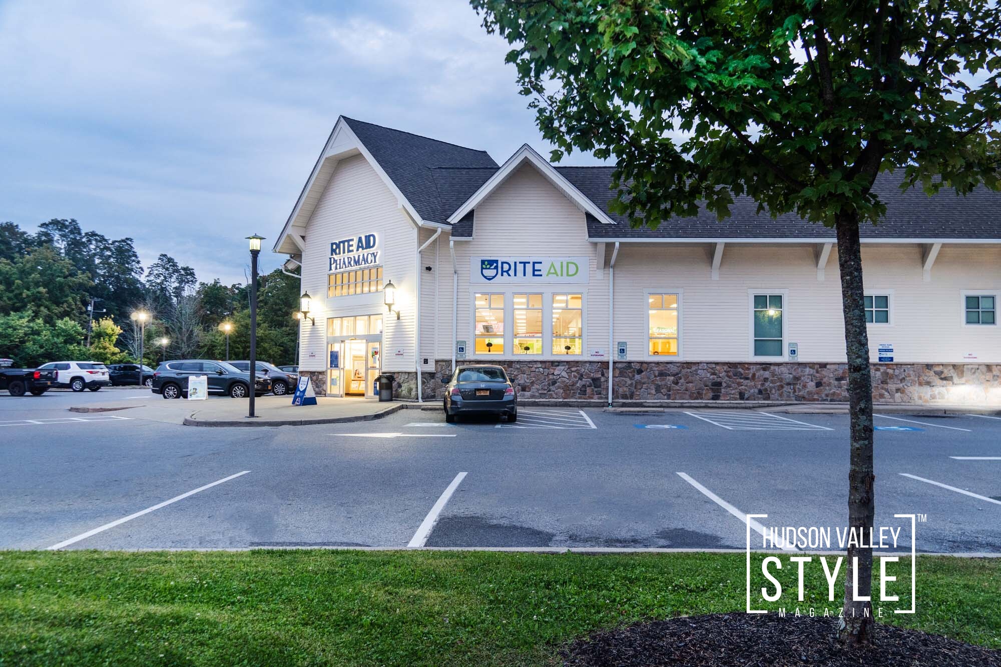 Rite Aid Hudson Valley - Twilight Photography - Commercial Real Estate Photography Project by Duncan Avenue Studios - Hudson Valley, Catskills and Westchester, New York