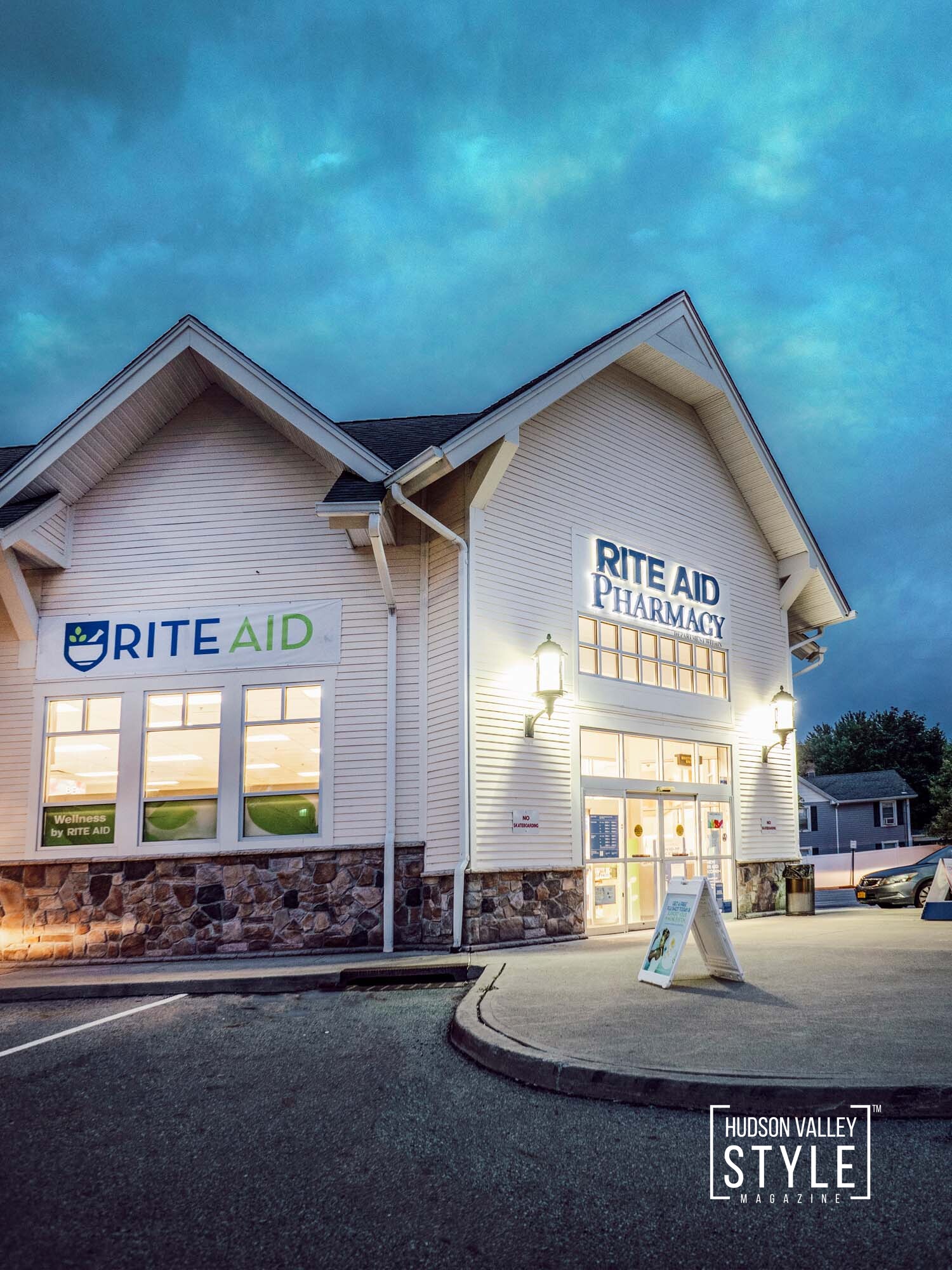 Rite Aid Hudson Valley – Twilight Photography – Commercial Real Estate Photography Project by Duncan Avenue Studios – Hudson Valley, Catskills, and Westchester, New York