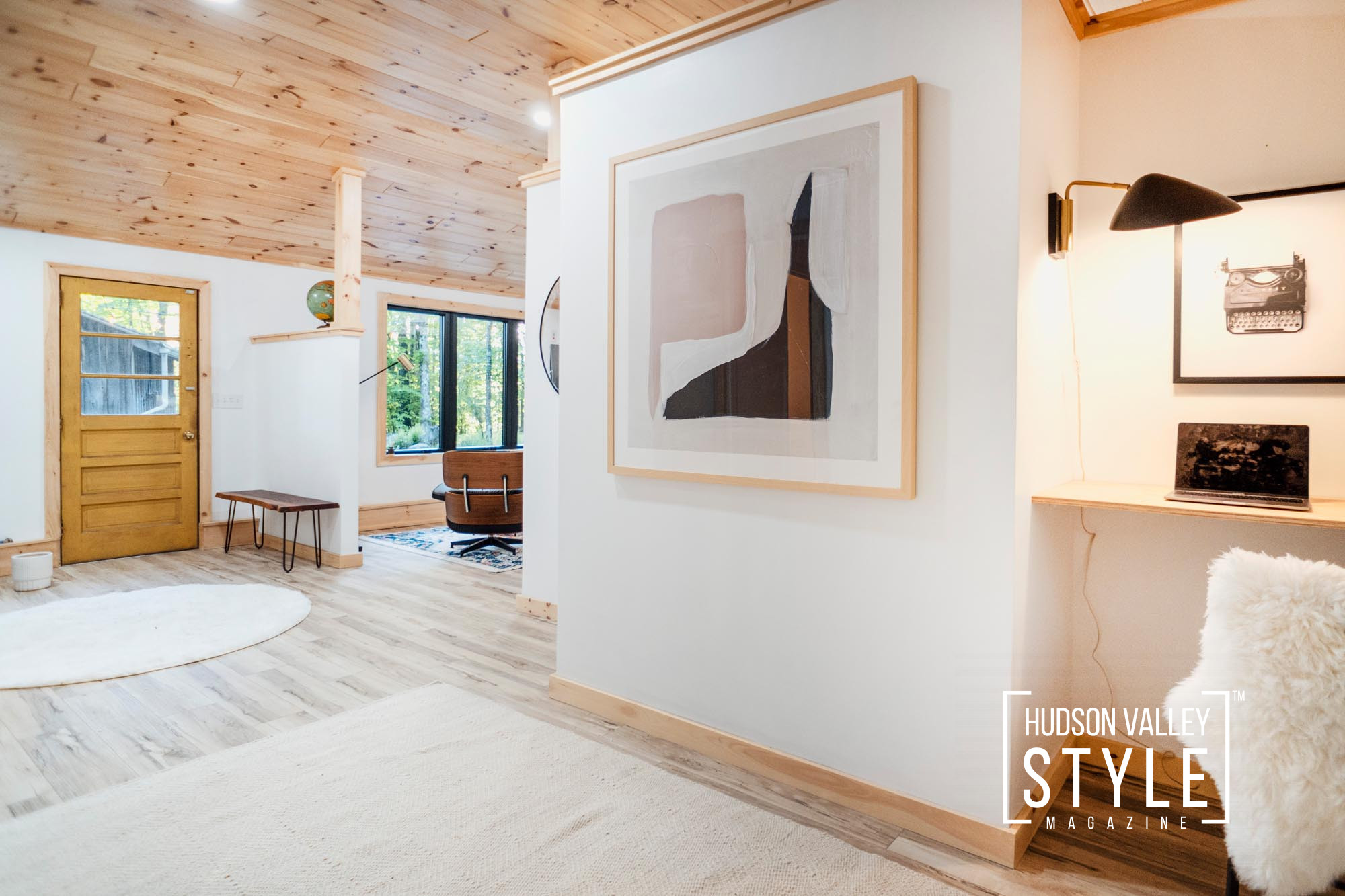 Discover a Cozy Modern Rustic Cabin With Stunning Views of the Catskill Mountains – Presented by Alluvion Vacations – Photography by Maxwell Alexander / Alluvion Media