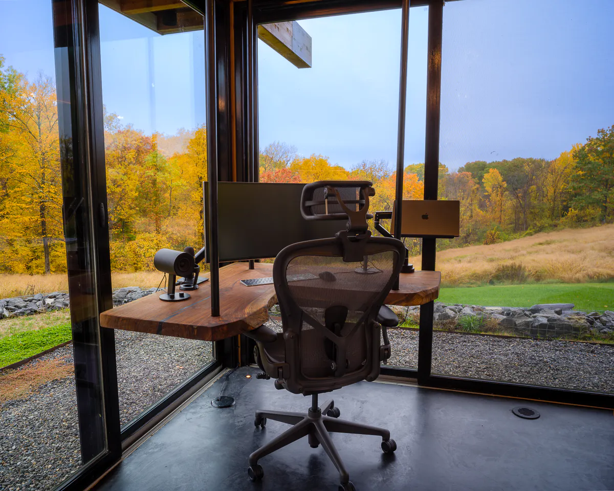 Take a Peek Inside Wander Hudson Woods, an Incredible Glass House in Upstate New York – Hudson Valley Airbnb Review – Best Catskills Vacation Rentals
