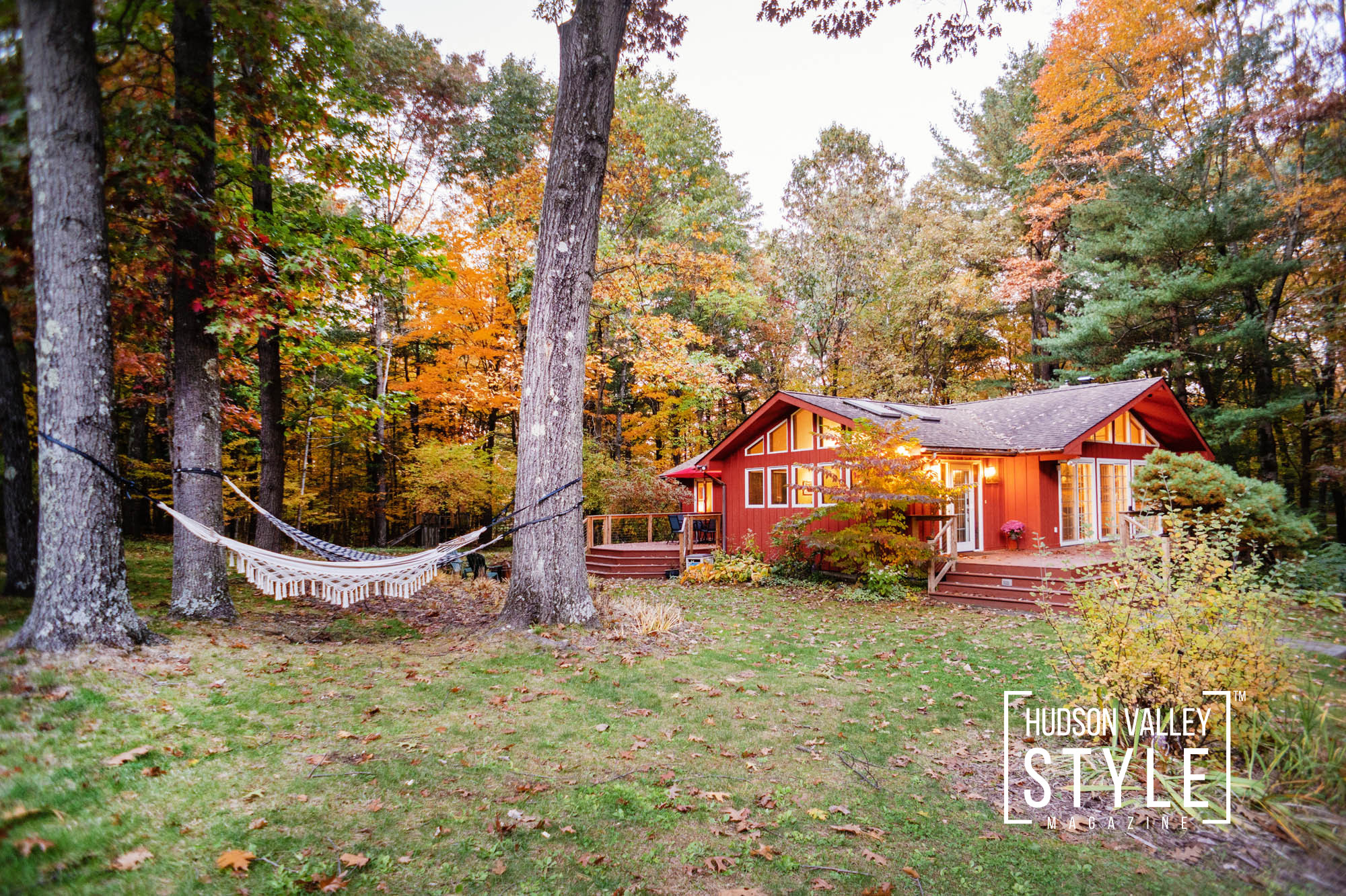 Find serenity at Alluvion Vacations' private getaway cabin near Hudson, NY – Travel Lifestyle Photography by Maxwell Alexander / Alluvion Media