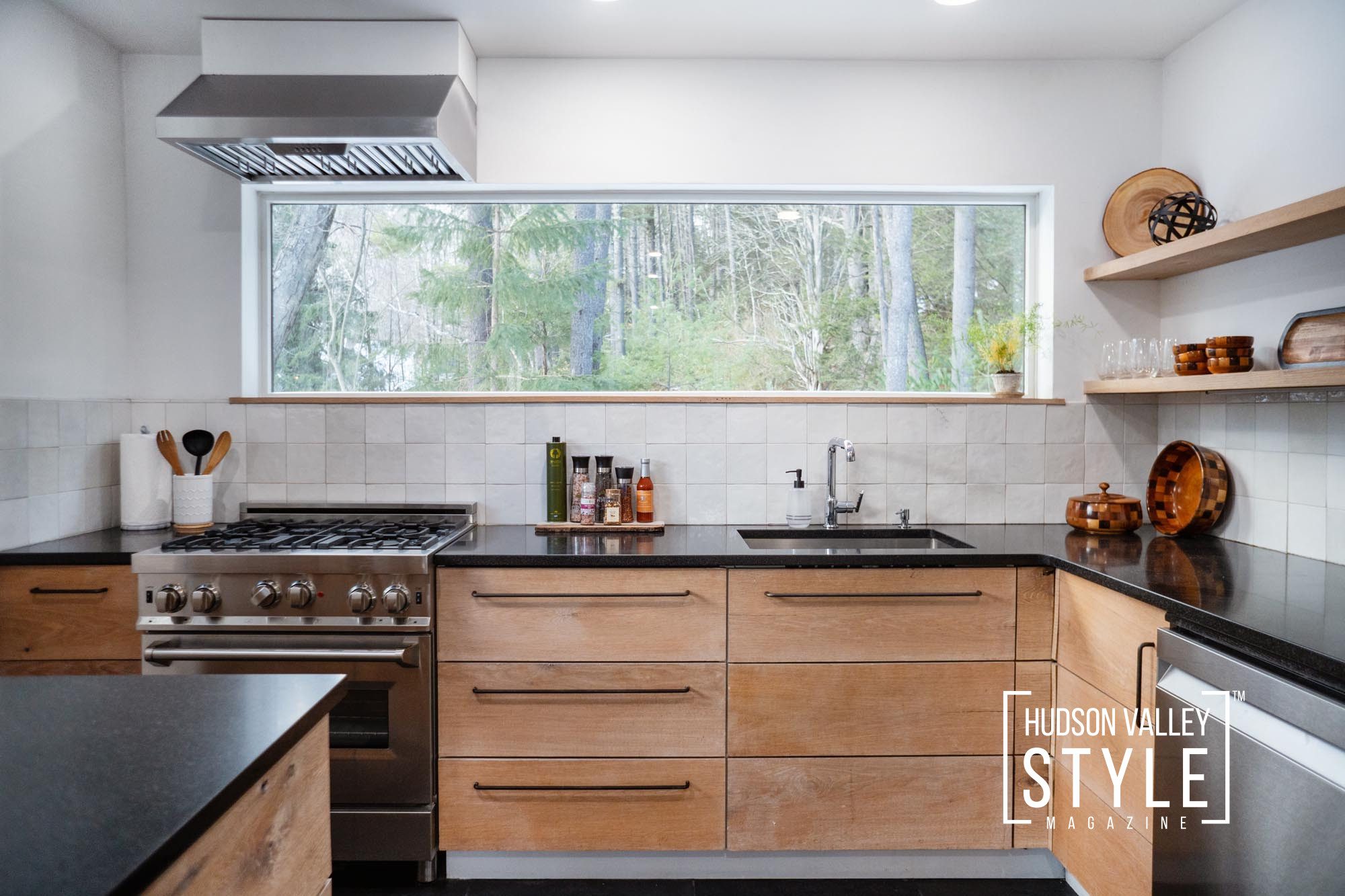 The Importance of Professional Photography for Your Airbnb Listing: A Perspective from a Top Airbnb Photographer – Presented by Alluvion Media – Airbnb Photographer Hudson Valley, Catskills, Long Island, Hamptons, Connecticut, New Jersey