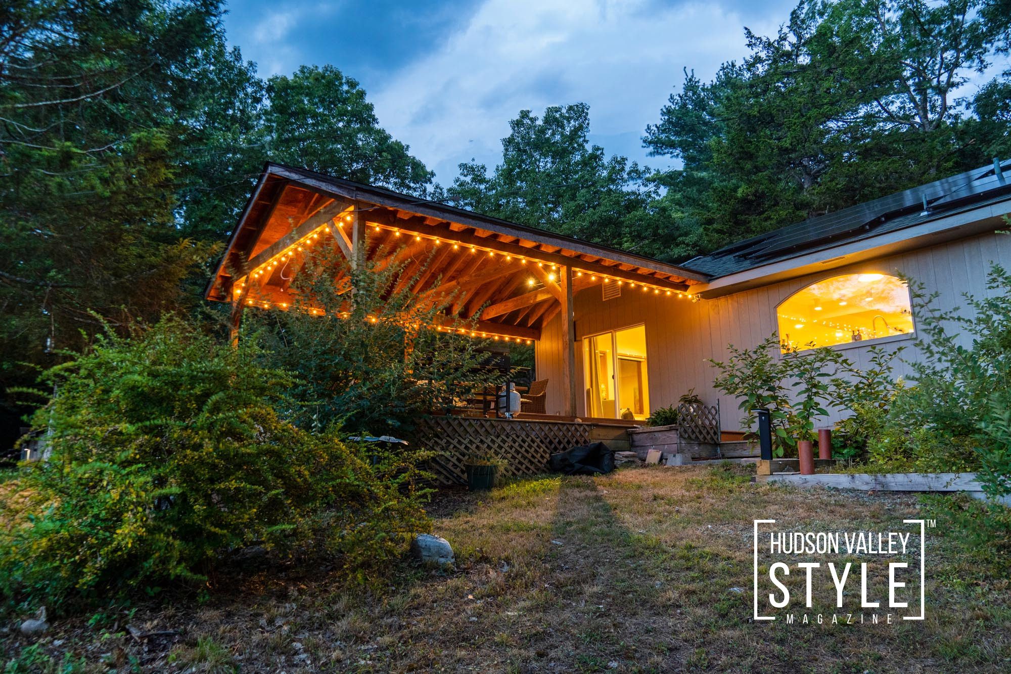 Discover The Secluded Mountaintop Getaway: A Modern Rustic Cabin in the Hudson Valley – Presented by Alluvion Vacations