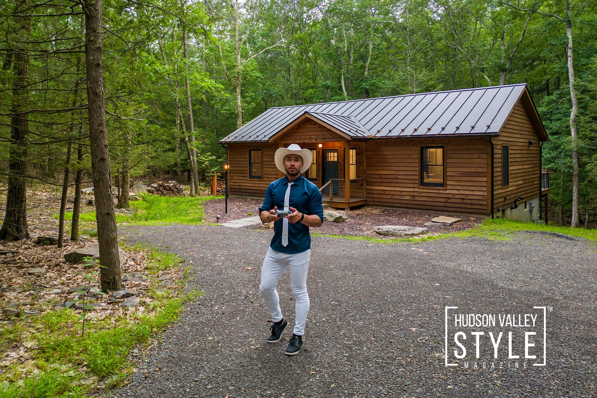 Exploring the Value: Is it Worth Getting a Photographer for Your Airbnb? – Presented by Alluvion Media – The Best STR Photographers in New York's Hudson Valley, Catskills, NYC, and Hamptons