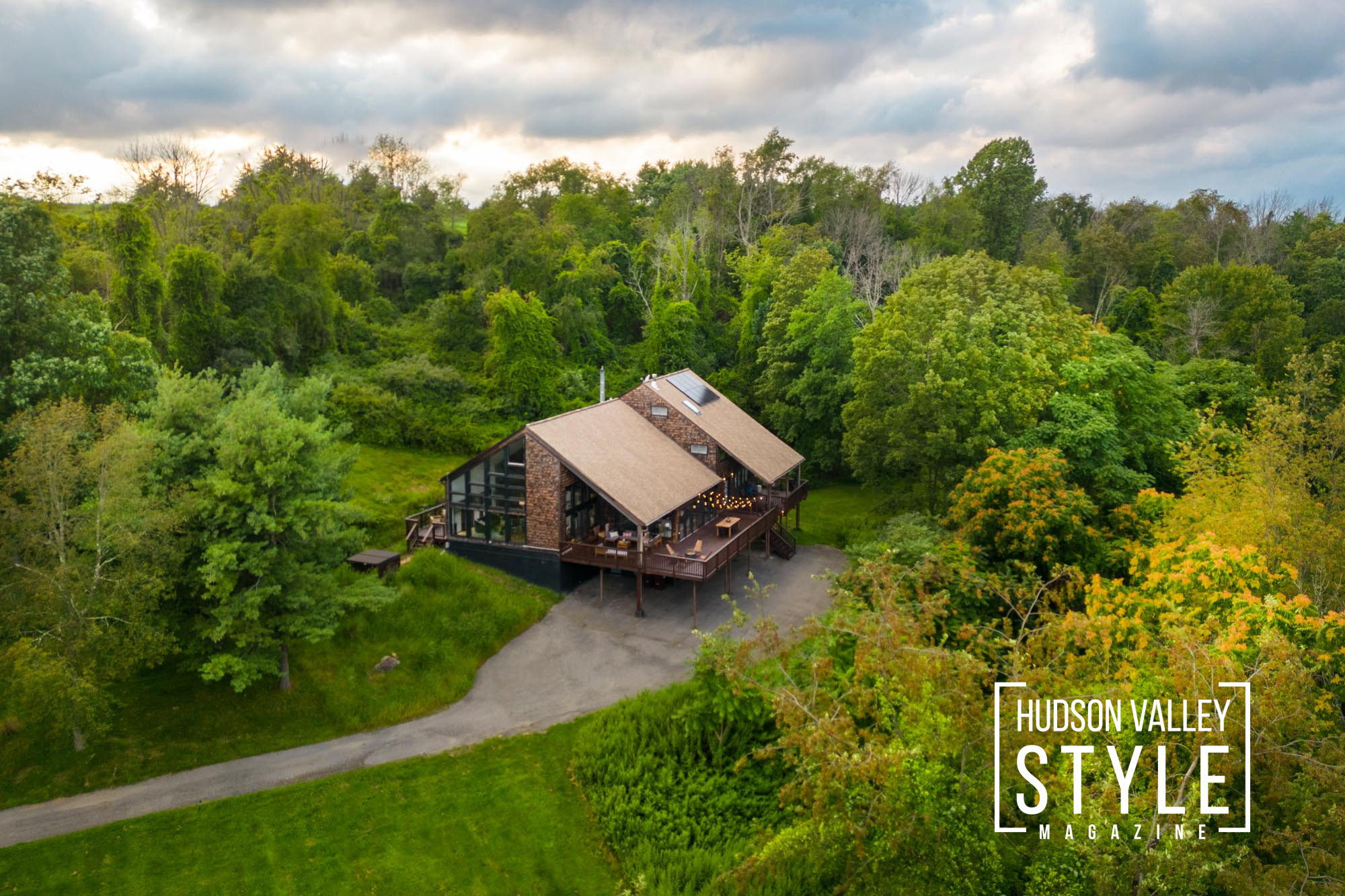 Warwick’s Twilight Serenade: The Luminous Dance of a Chalet and Nature – Exploring Hudson Valley with Photographer Maxwell Alexander – Warwick, NY – Presented by ALLUVION MEDIA – The Best Hospitality Photography in the Northeast
