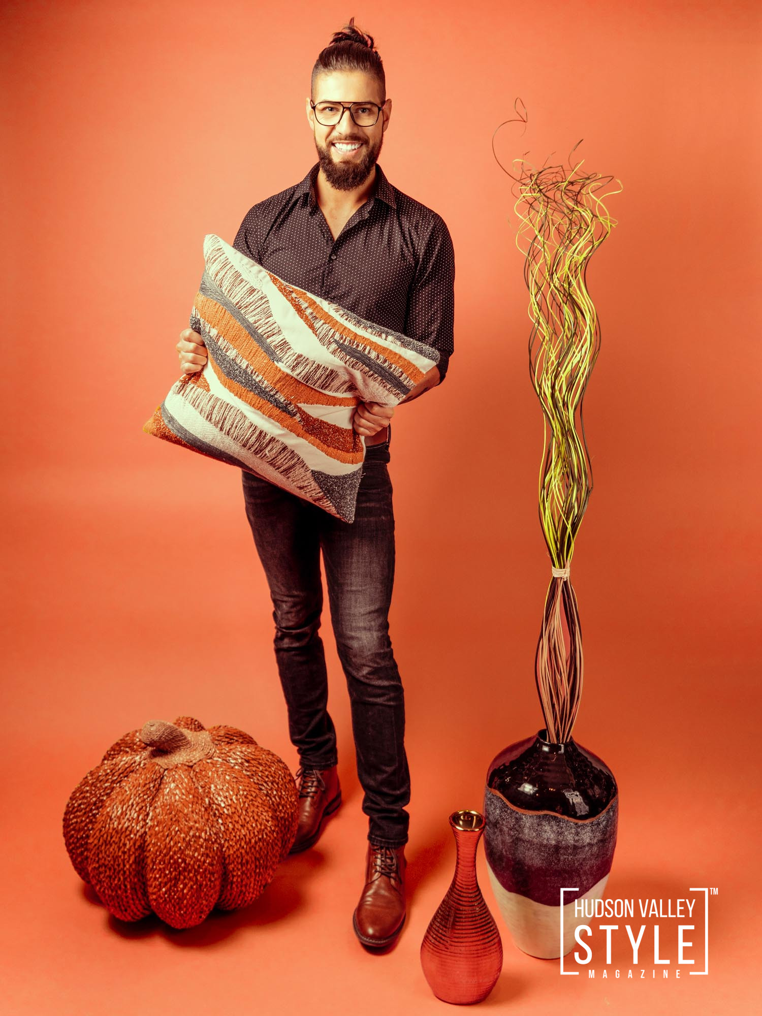 Fall Decorating Ideas for the 2023 Season: Expert Insights by Dino Alexander, Director of Hospitality Experiences at Alluvion Vacations – Hudson Valley’s Premiere Vacation Rental Management Company – Presented by Alluvion Media