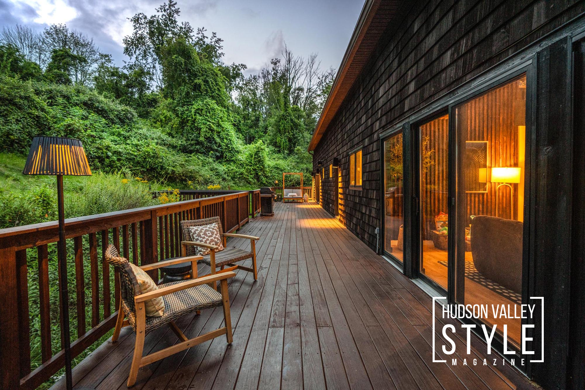Warwick’s Twilight Serenade: The Luminous Dance of a Chalet and Nature – Exploring Hudson Valley with Photographer Maxwell Alexander – Warwick, NY – Presented by ALLUVION MEDIA – The Best Hospitality Photography in the Northeast – Airbnb Photography in Hudson Valley and Catskills