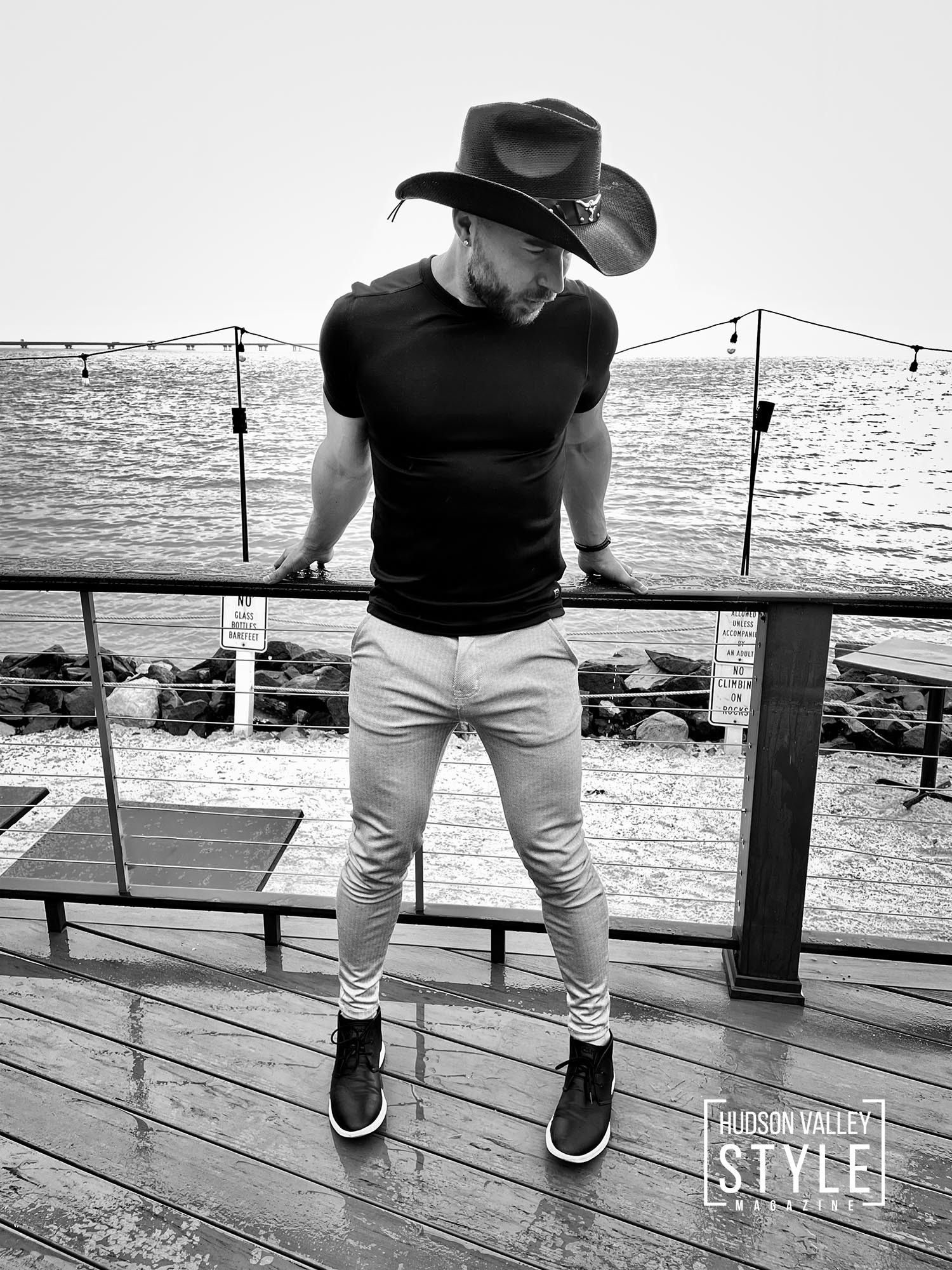 Modern Cowboy: Sport a Sexy Look with a Cowboy Hat, Muscle Fit T-Shirt, and Ultra-Skinny Stretchy Chinos – Men's Style 101 with Fitness Model Maxwell Alexander