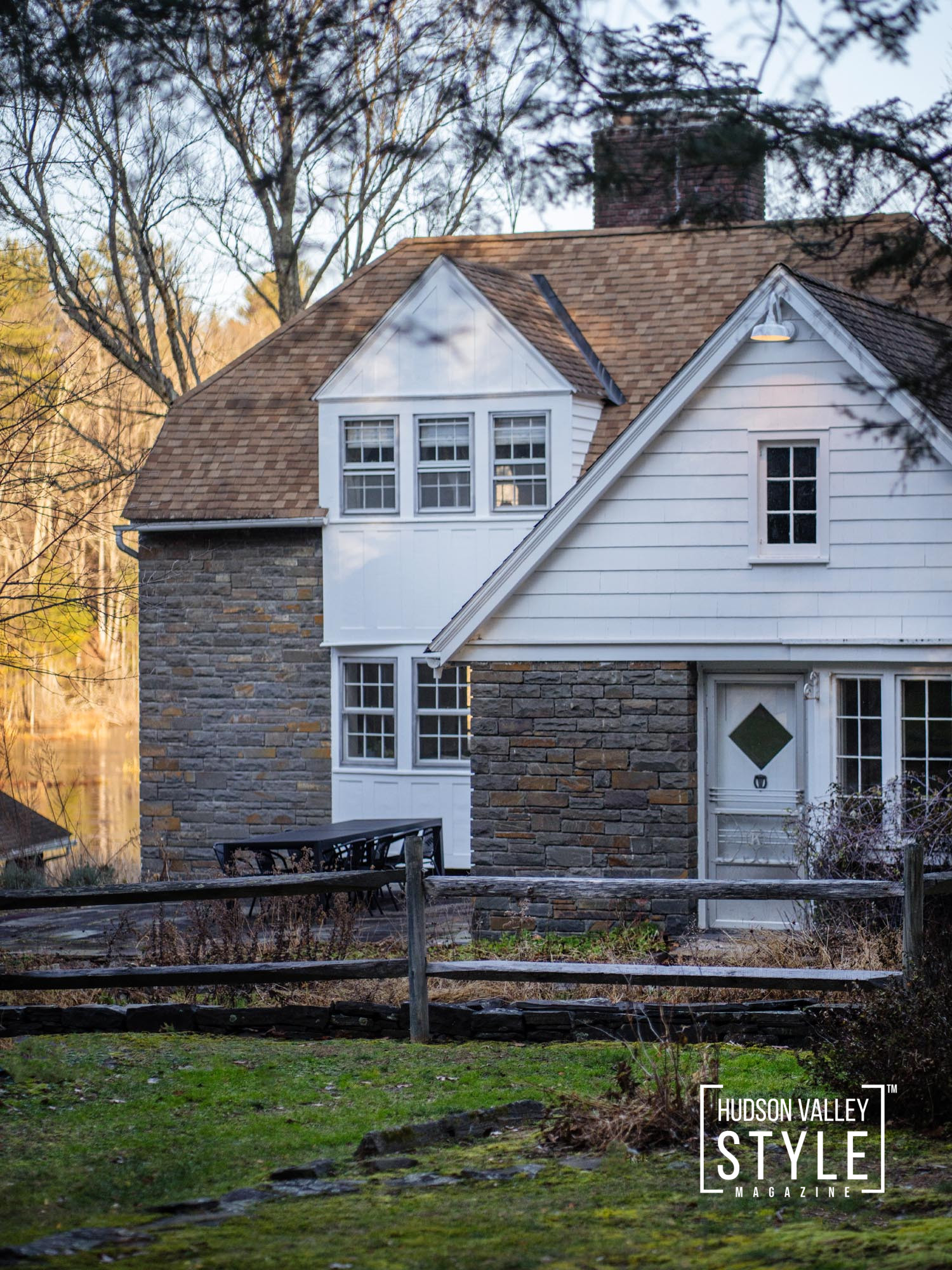Embracing the Rustic Elegance of Saugerties, NY: A Modern Rustic Farmhouse Retreat – Presented by Alluvion Vacations – Travel and Hospitality Photography by Maxwell Alexander for Alluvion Media
